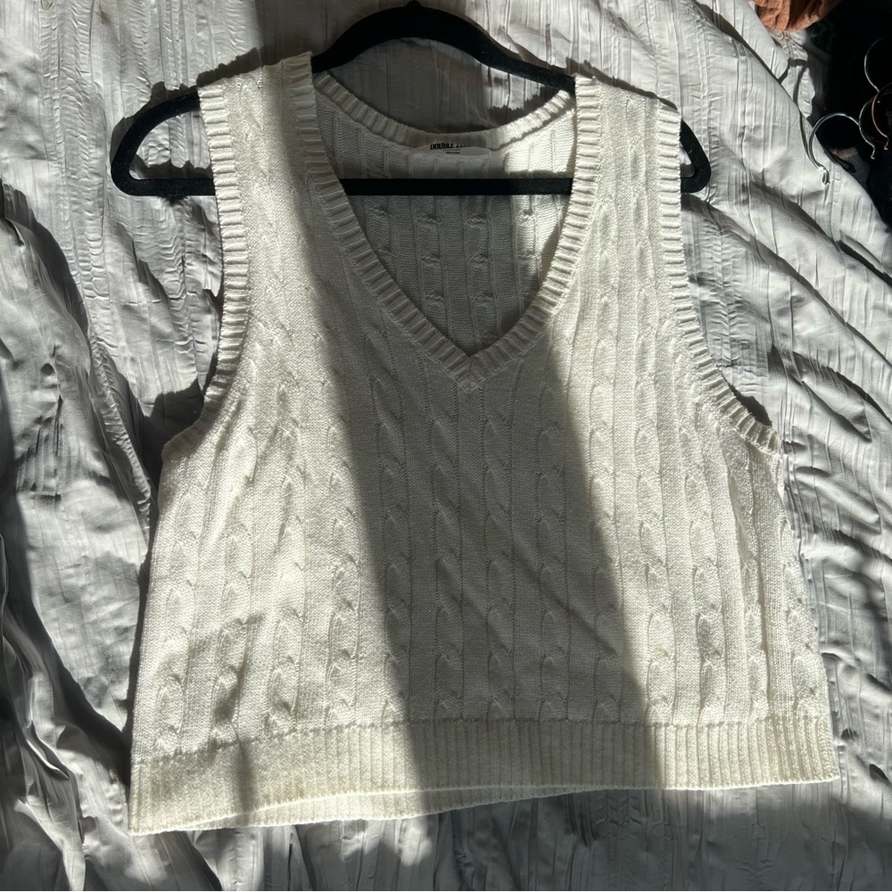 White cropped short sleeve vest